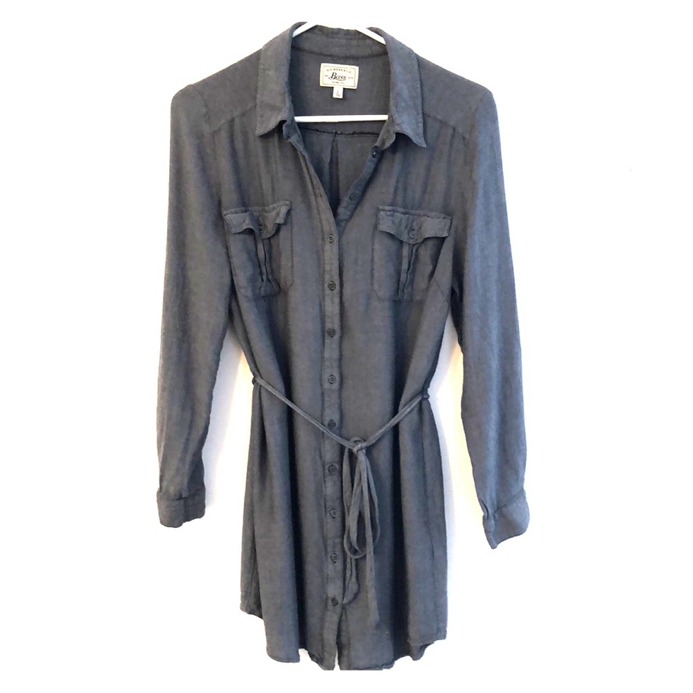 Grary button up tunic